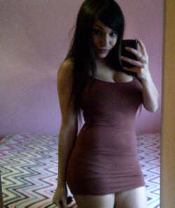 Tight, shapely lil lady. [follow for LOADS more like this] -