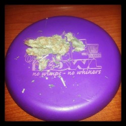It really saddens me when this is all the weed I have left 😞