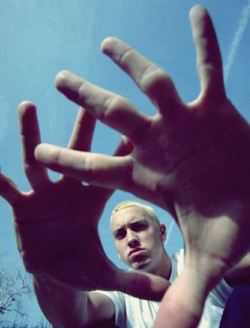30-9-96:  hip-hop-quest:  Who’s the real slim shady?  x 