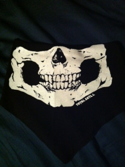 My total skull face mask from the rob zombie show last night!