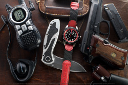 everyday-cutlery:  EDC by Beau Hudspeth 