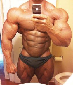 hard-muscles:  Toney “The X Man” Freeman - GWIP 