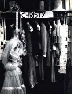 Backstage Valentino Haute Couture Spring 1993