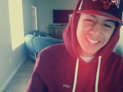 nowitsgone:  ~  He cute:)