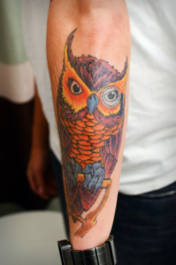 fuckyeahtattoos:  So this my owl. This isn’t my only tattoo but it is hands down my favorite. I got this piece for my grandfather. Who past away several months before. He was huge into owls and there importance. He believed they stood for strength and