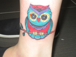 fuckyeahtattoos:  This is my adorable little owl! :D Tattooed by my good friend and awesome tattoo apprentice Andii Pandii @ Sunset Tattoo Parlour in Miami, FL 