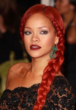 Rihanna La Roja