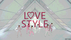 endlesslo7e:  Love style. 