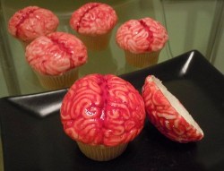 thedailywhat:  Kickass Cupcakes of the Day: DeviantART member CandyCasters created
