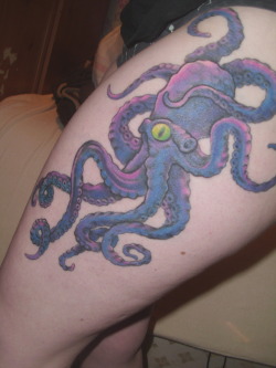 fuckyeahtattoos:  This is my octopus I named him Fredric. I love