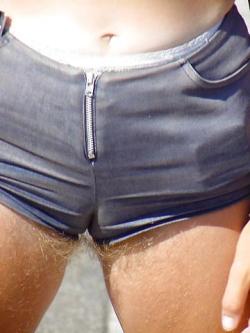 fordman6965:  PLEASE, PLEASE TAKE OFF THOSE SHORTS!  Another