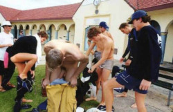 bromofratguy:  catching a glimpse of your friend’s dick. Priceless. 