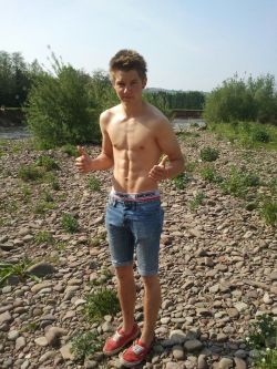 just-a-twink:  Totally Cute, Shirtless in Cuffed Denim Shorts