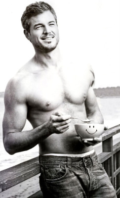 silverfoxmen:  Eric Dane, actor