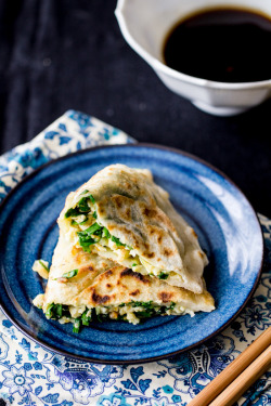 phoods:  (via Garlic chive & egg parcels, pungent but delicious