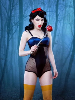 peachylingerie:  Jezebel by Kiss Me Deadly, modeled and shot