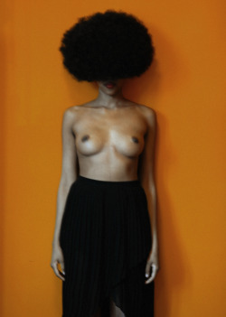 afro / breasts