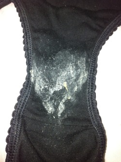 Ally (inbetweener12@hotmail.co.uk) submitted: close up of her dirty panties