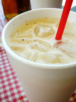 mexicanfoodporn:  Horchata 