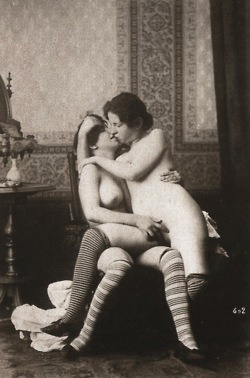 thosenaughtyvictorians.tumblr.com/post/34514862625/