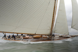 sailingshots:  Classic