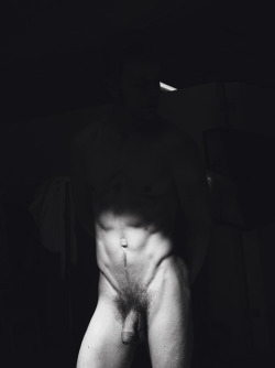 thenakedsundayproject:  Simon, 2012  Beautiful!