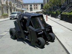 un:  (via thesochillnetwork) “Batman’s golf cart” Holy Midnight Fairway 