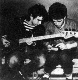 darkwavefashion:  Simon Gallup & Robert Smith (The Cure)