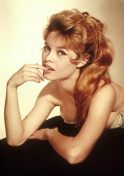 theniftyfifties:  Brigitte Bardot