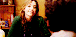 3/100 gifs of Meredith and Derek
