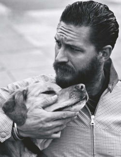 pledgingmylove:  crowcrow:  Tom Hardy with his dog Woodstock