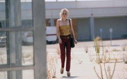 itslikeafuckingdrugdeal:  Dakota Fanning as Cherie Currie in