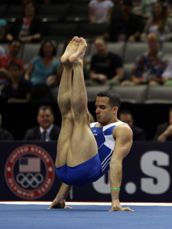 actionrigger:  Danell Leyva : USA 2012 Olympic Gymnastics →→