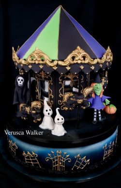 365daysofhalloween:  halloween carousel cake by ~Verusca