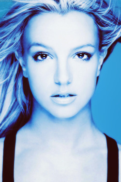  Exactly a decade ago on November 16, 2003, Britney Spears’