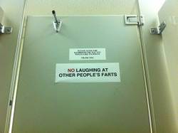 funny-pictures-uk:  It’s just not polite! 