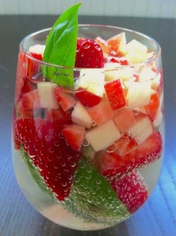 Yum! This is definitely on my list of things to make tomorrow