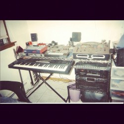 The setup in my son’s (Amin Jah) bedroom. 2003-04 #dj #music