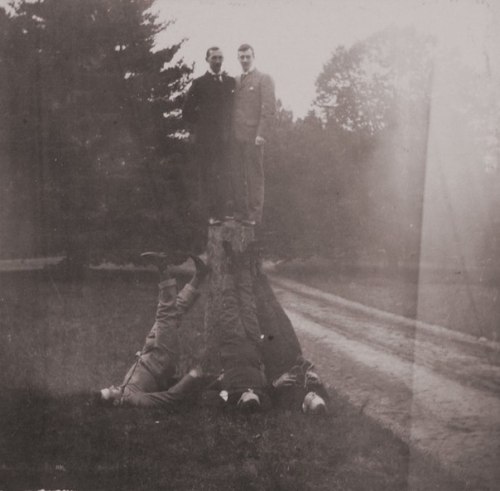 kalliopestarmist:   I forget that old cameras donâ€™t always have to take formal pictures  I forget that old timey people were human, too.  RELEVANT. Not porn, but still. You wouldn’t be here if your life didn’t need Victorians bein’
