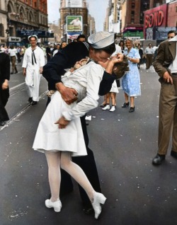 Famous Times Square Kiss in Color Black and white version of