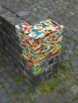 vengrove:  Lego to the rescue!  Creative street art as seen