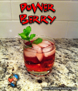 thedrunkenmoogle:  Power Berry (Harvest Moon cocktail) Ingredients:1.5