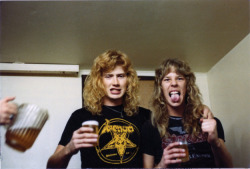buddhabubbha:  Dave Mustaine and James Hetfield backstage at