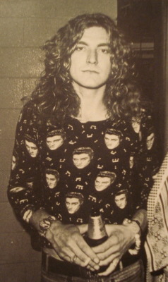 deeeearprudence:  Robert Plant in his Elvis Shirt 