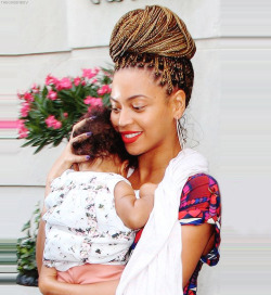 oliverfrancis:  her braids are unrealllll 