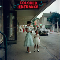 annaharo:  Gordon Parks’ Color Photographs of Segregation 