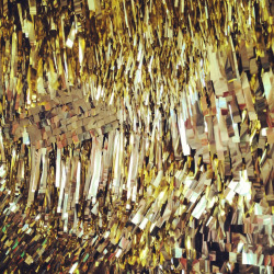 confettisystem:  New Gold Wall for Stella McCartney store in