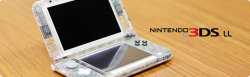 farorescourage:  herronintendo3ds:  Transparent 3DS XL   The