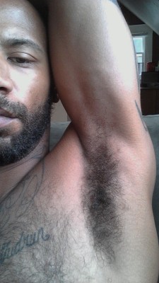 korymitchellxxx:  Hairy pit 