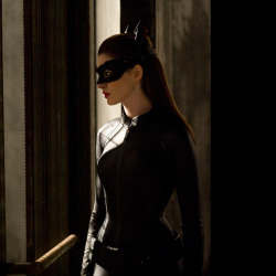 dangerdangerdreamwoman:  Anne Hathaway as Catwoman in The Dark